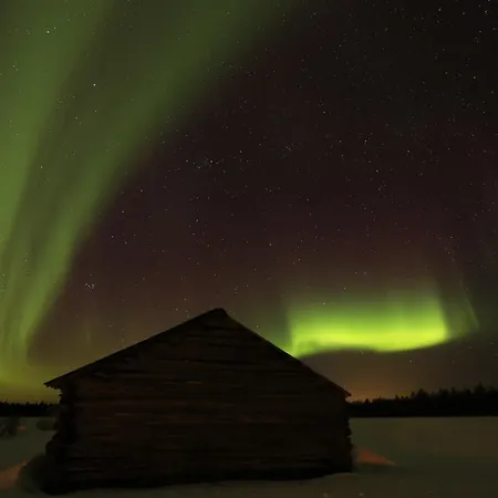 Lapland Northern Lights Ilveslinna Hotel 3*