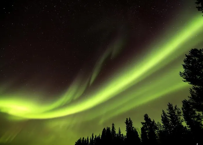 Lapland Northern Lights Ilveslinna Отель Рануа