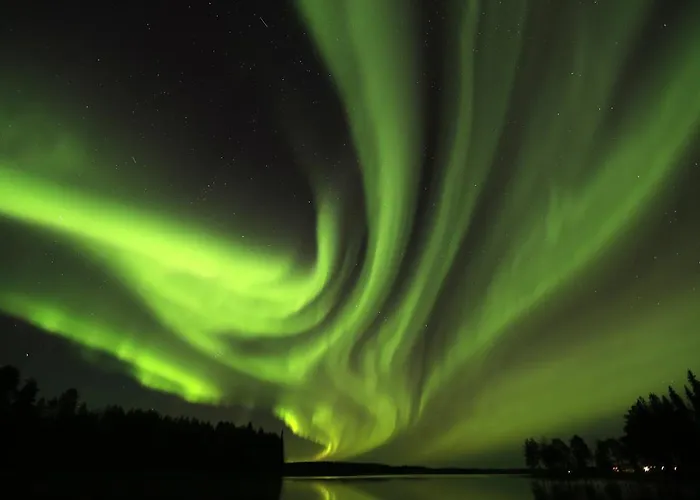 Lapland Northern Lights Ilveslinna Отель 3*
